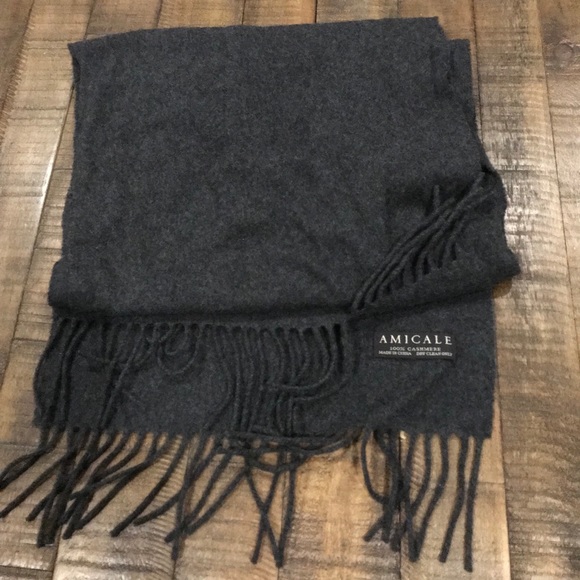 Amicale scarf - Picture 2 of 2